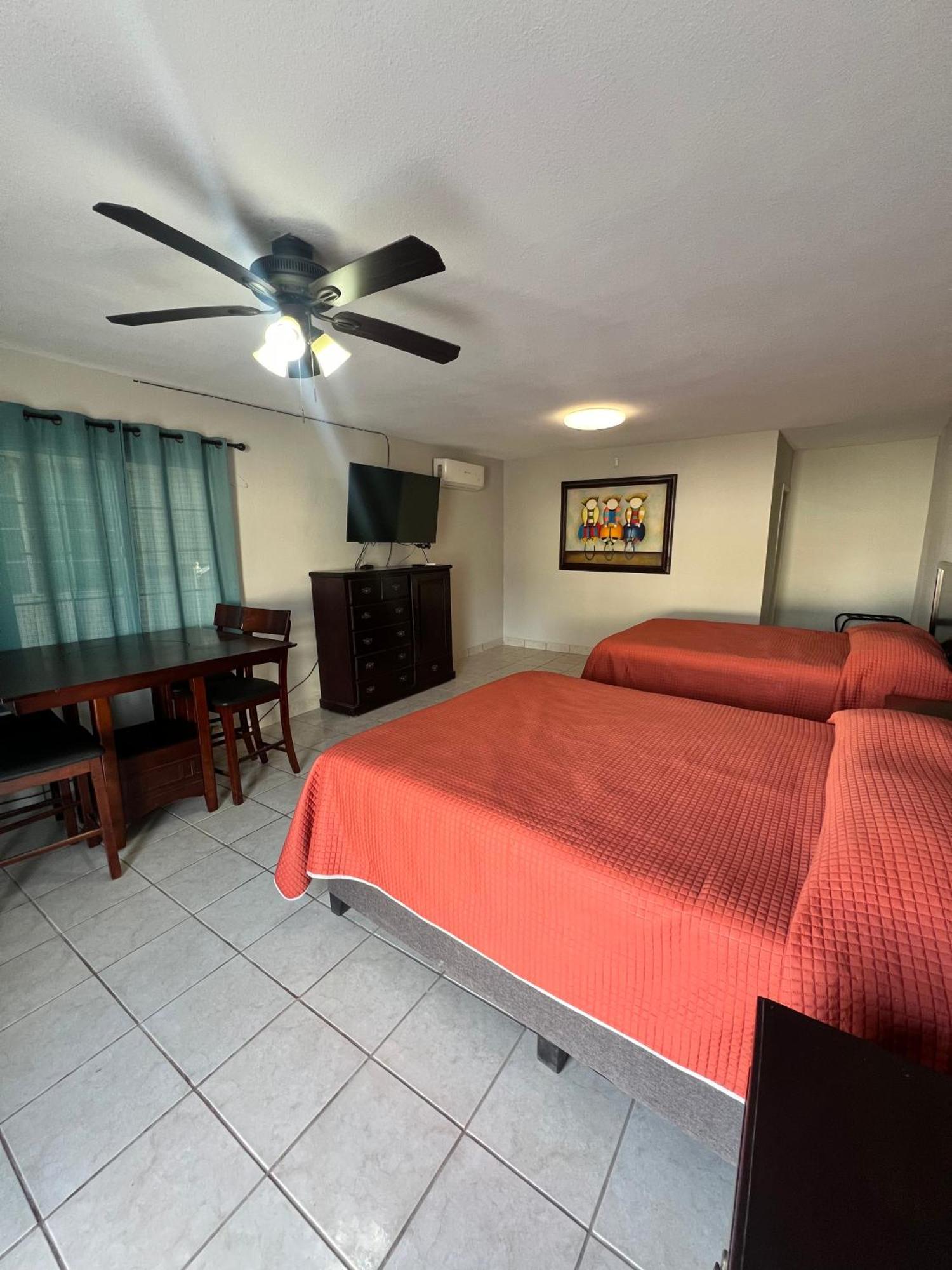 Hotel Los Pinos Inn El Golfo de Santa Clara Luaran gambar